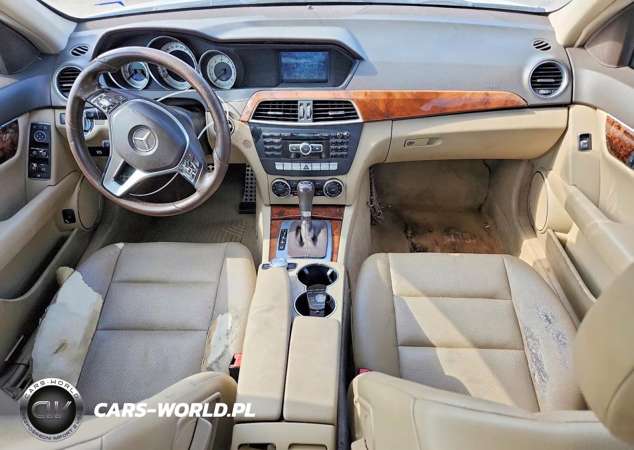 2014 Mercedes-Benz C 250 VIN:WDDGF4HB2EG210985 - 8