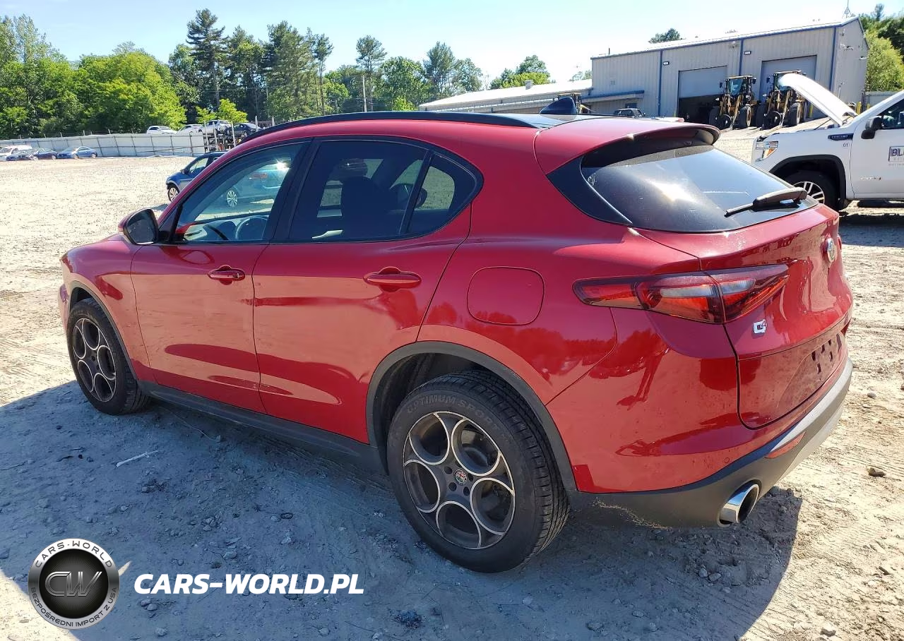 2018 Alfa Romeo Stelvio Sport VIN:ZASFAKPN4J7B70852 - 2