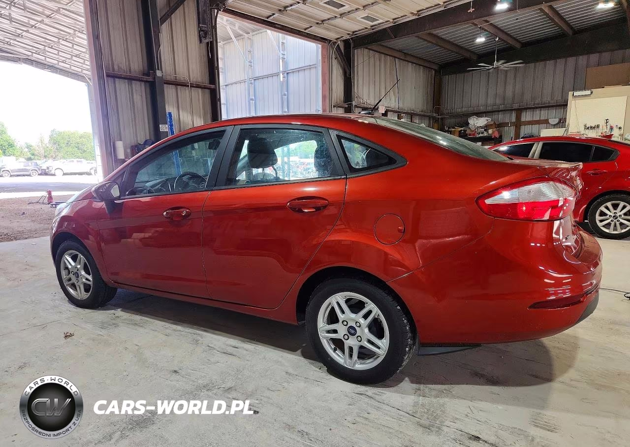 2019 Ford Fiesta Se VIN:3FADP4BJXKM165912 - 2