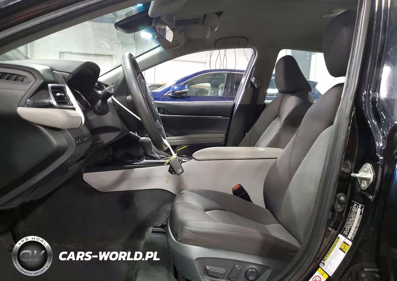 2018 Toyota Camry Le VIN:4T1B11HK3JU098142 - 7