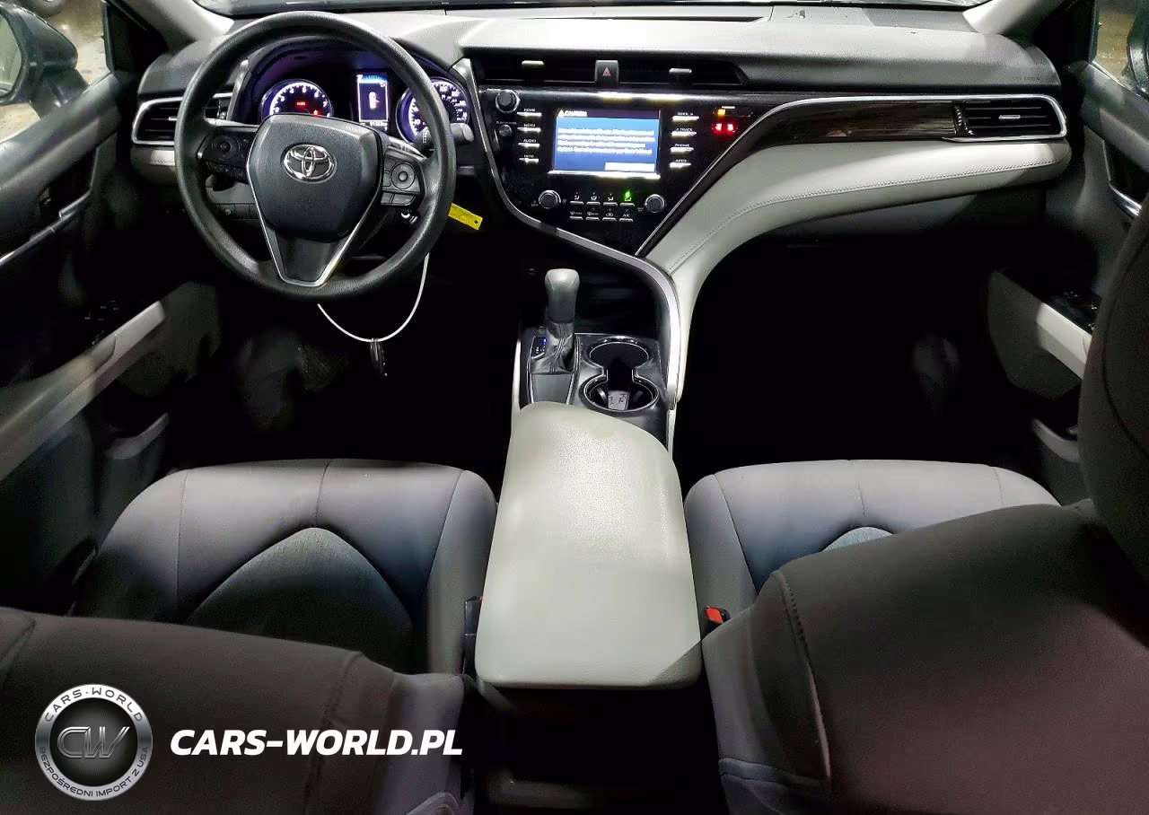 2018 Toyota Camry Le VIN:4T1B11HK3JU098142 - 8
