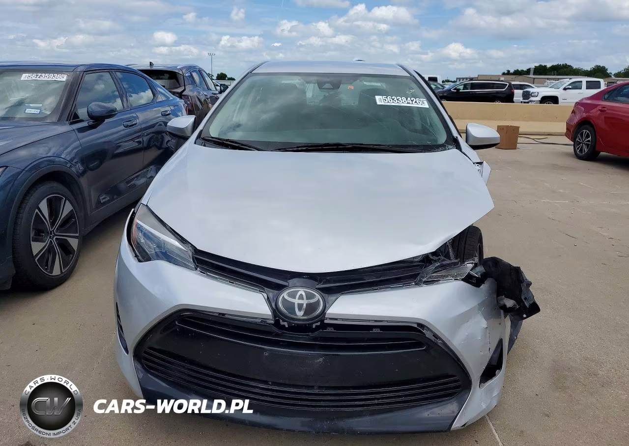 2017 Toyota Corolla Le VIN:5YFBURHE2HP692362 - 5