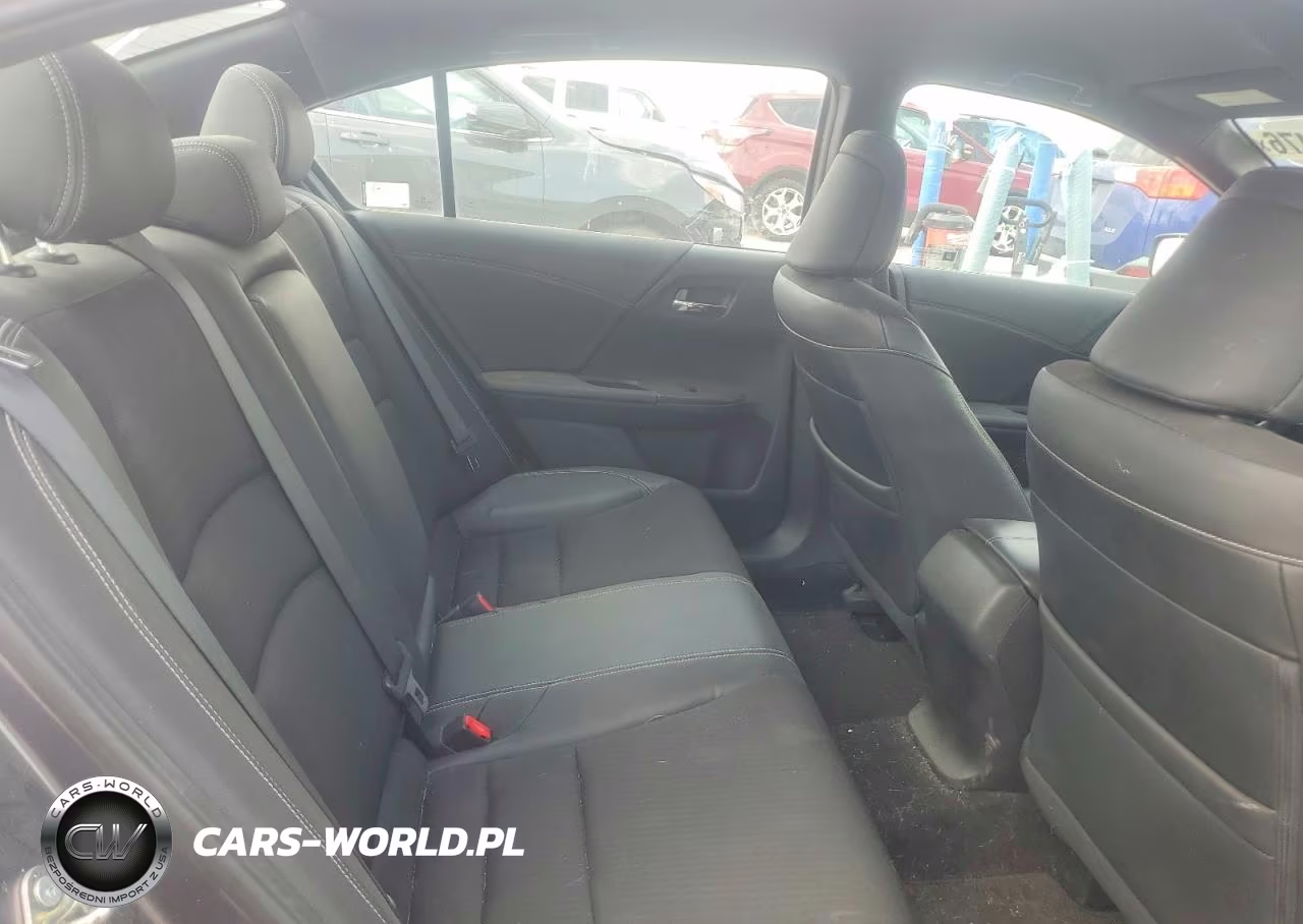 2017 Honda Accord Sport VIN:1HGCR2F52HA136896 - 10