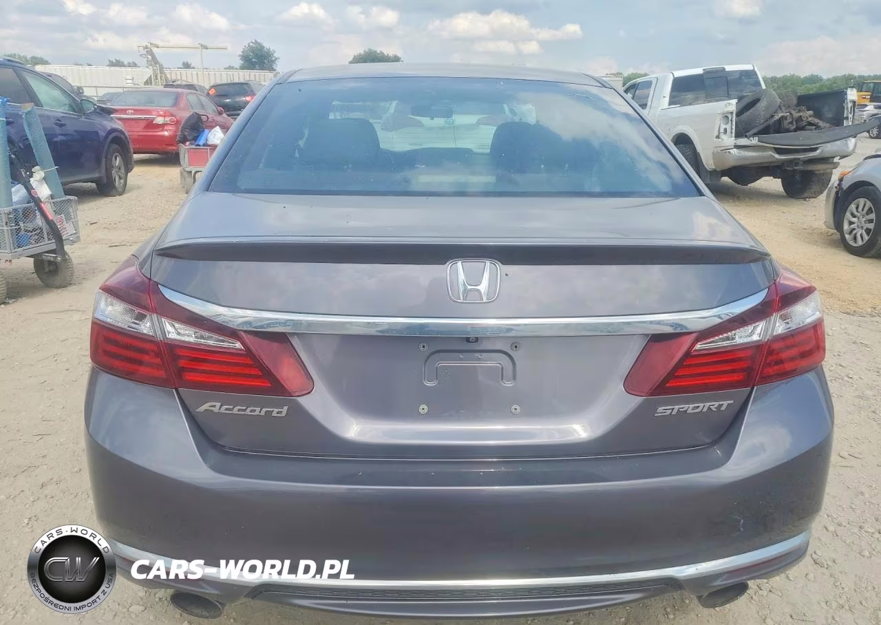 2017 Honda Accord Sport VIN:1HGCR2F52HA136896 - 6