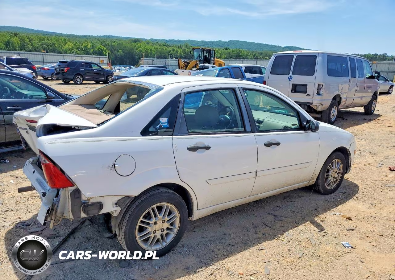 2007 Ford Focus Zx4 VIN:1FAFP34N77W266805 - 3