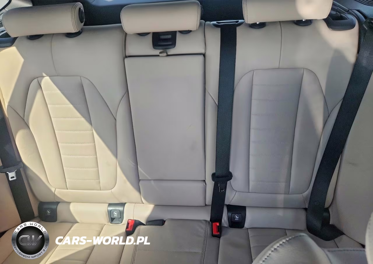 2019 BMW X3 Sdrive30I VIN:5UXTR7C55KLF27585 - 10