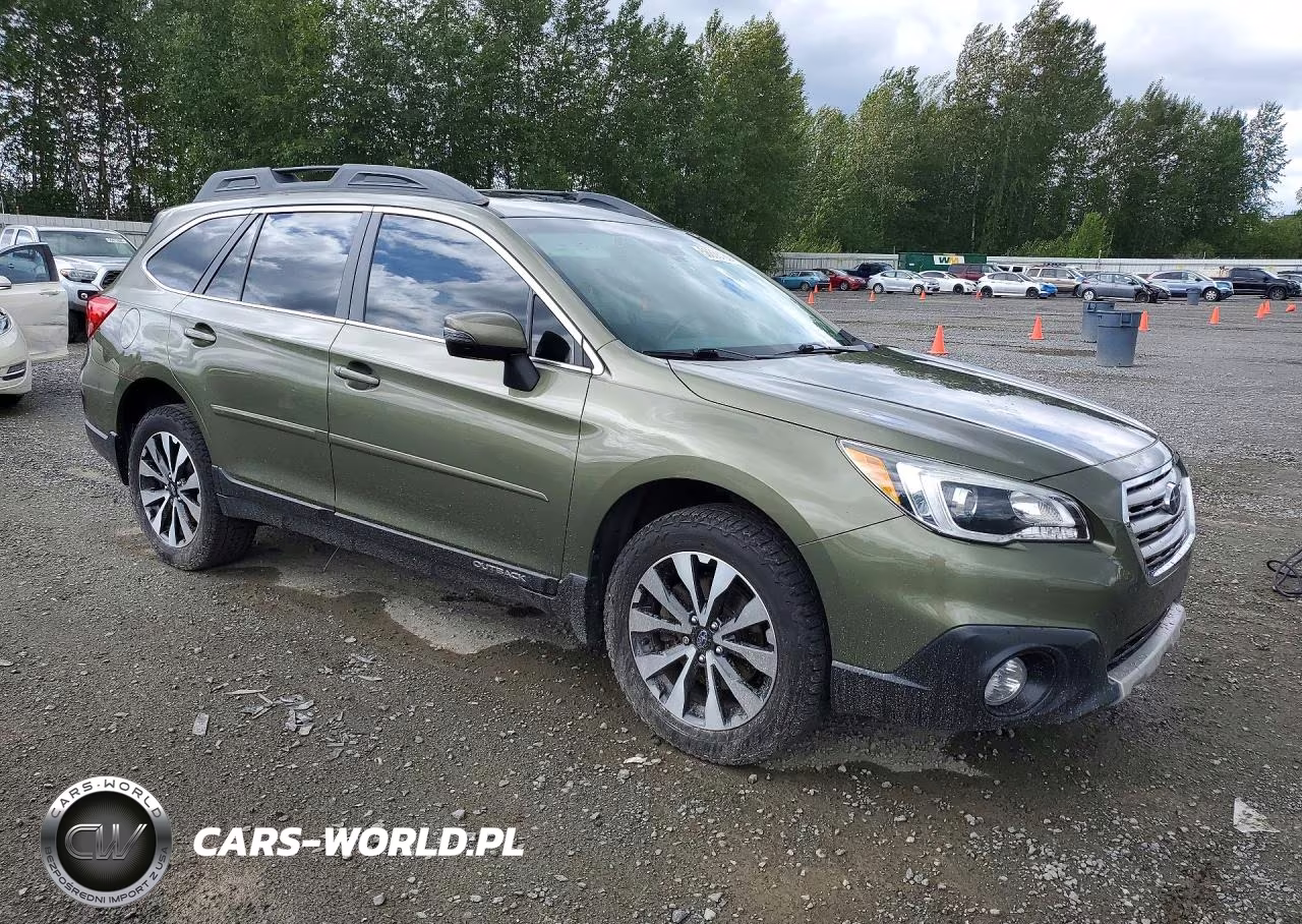 2015 Subaru Outback 3.6R Limited VIN:4S4BSENC5F3361911 - 4