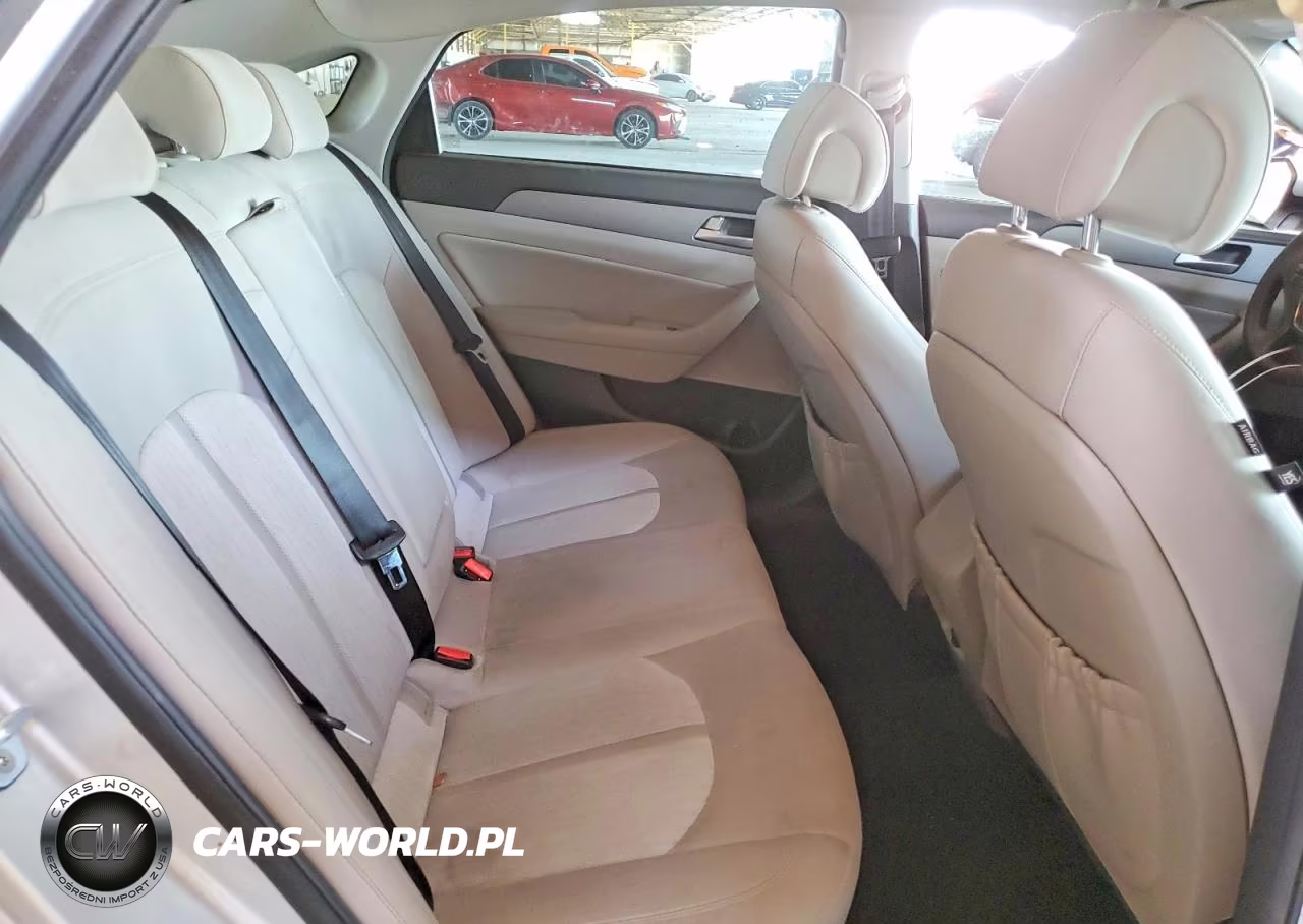 2017 Hyundai Sonata Hybrid Se VIN:KMHE24L17HA051105 - 10