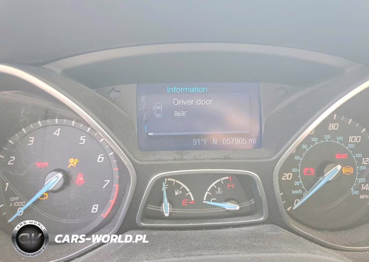 2014 Ford Focus Se VIN:1FADP3F25EL112358 - 9