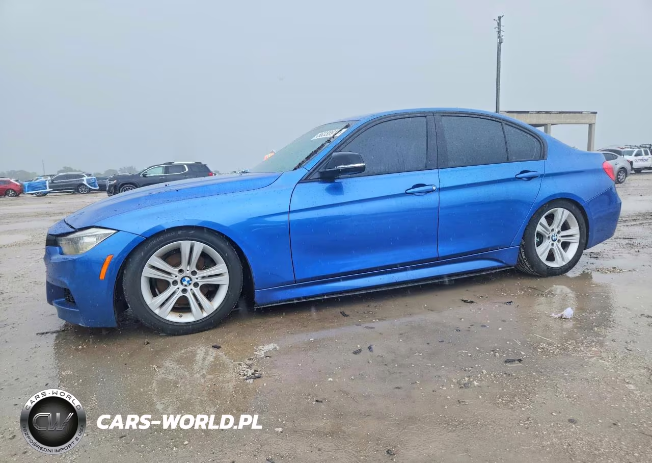 2013 BMW 328 I – zdjęcie 1 z 12