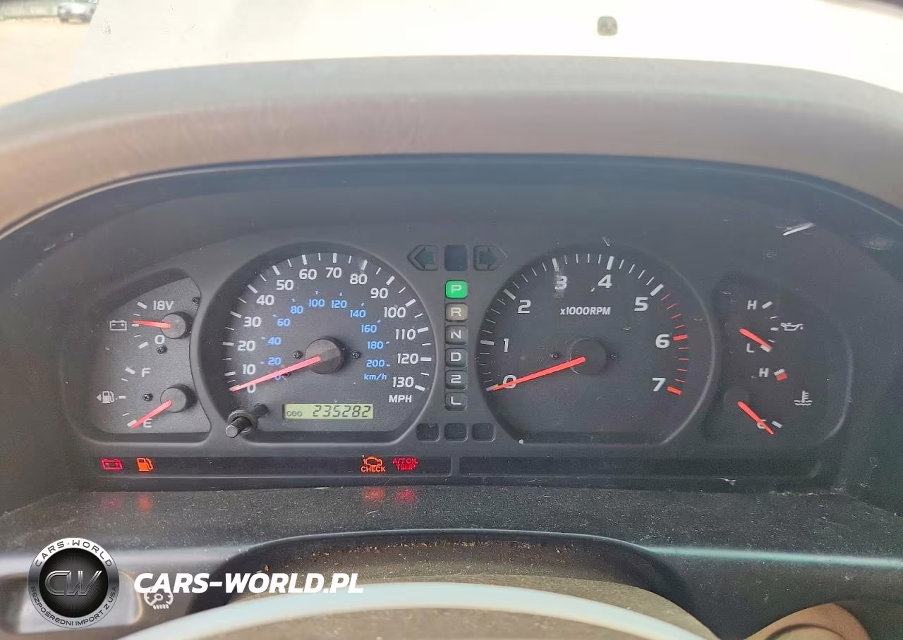 2001 Toyota Land Cruiser VIN:JTEHT05J212013782 - 9
