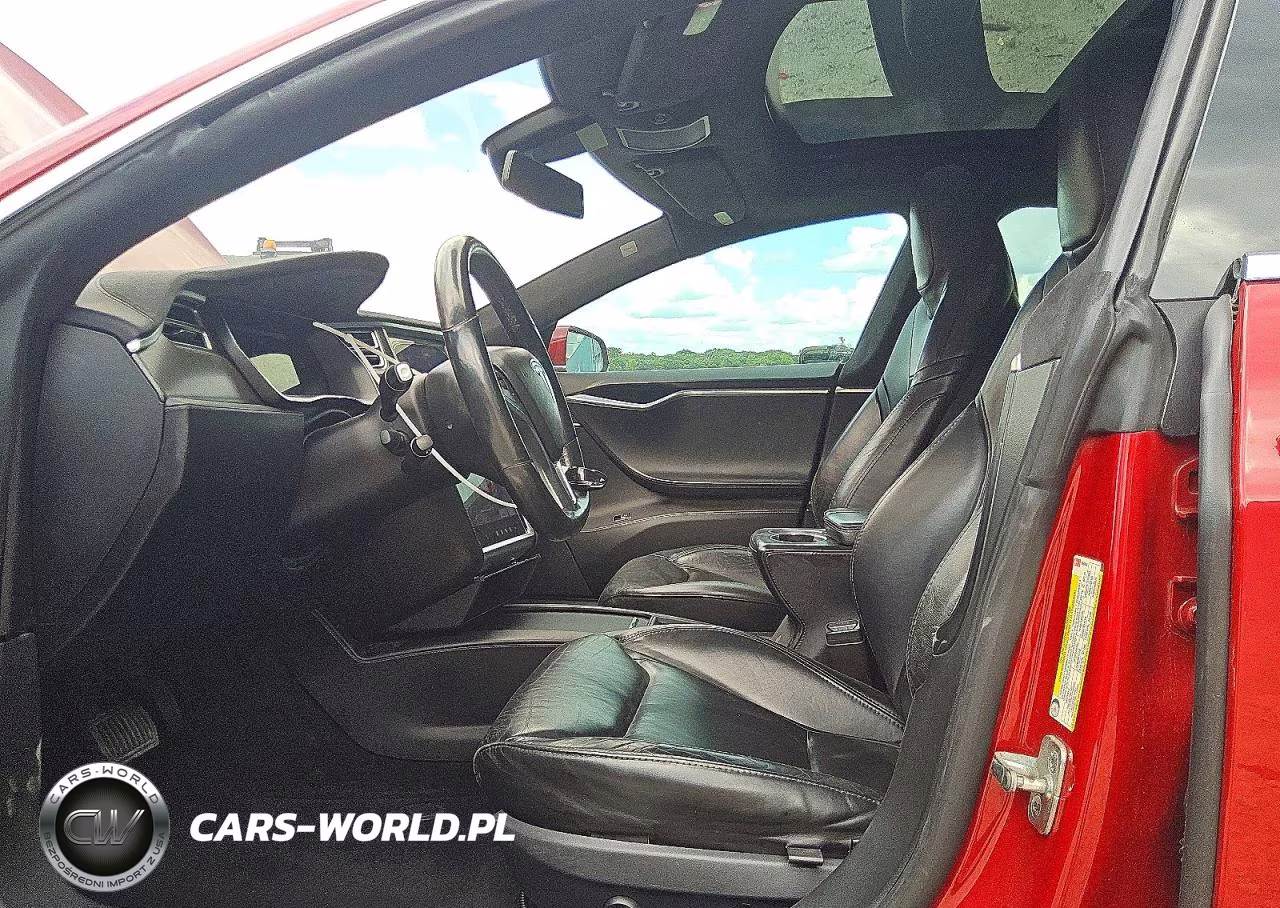 2016 Tesla Model S VIN:5YJSA1E26GF160840 - 7