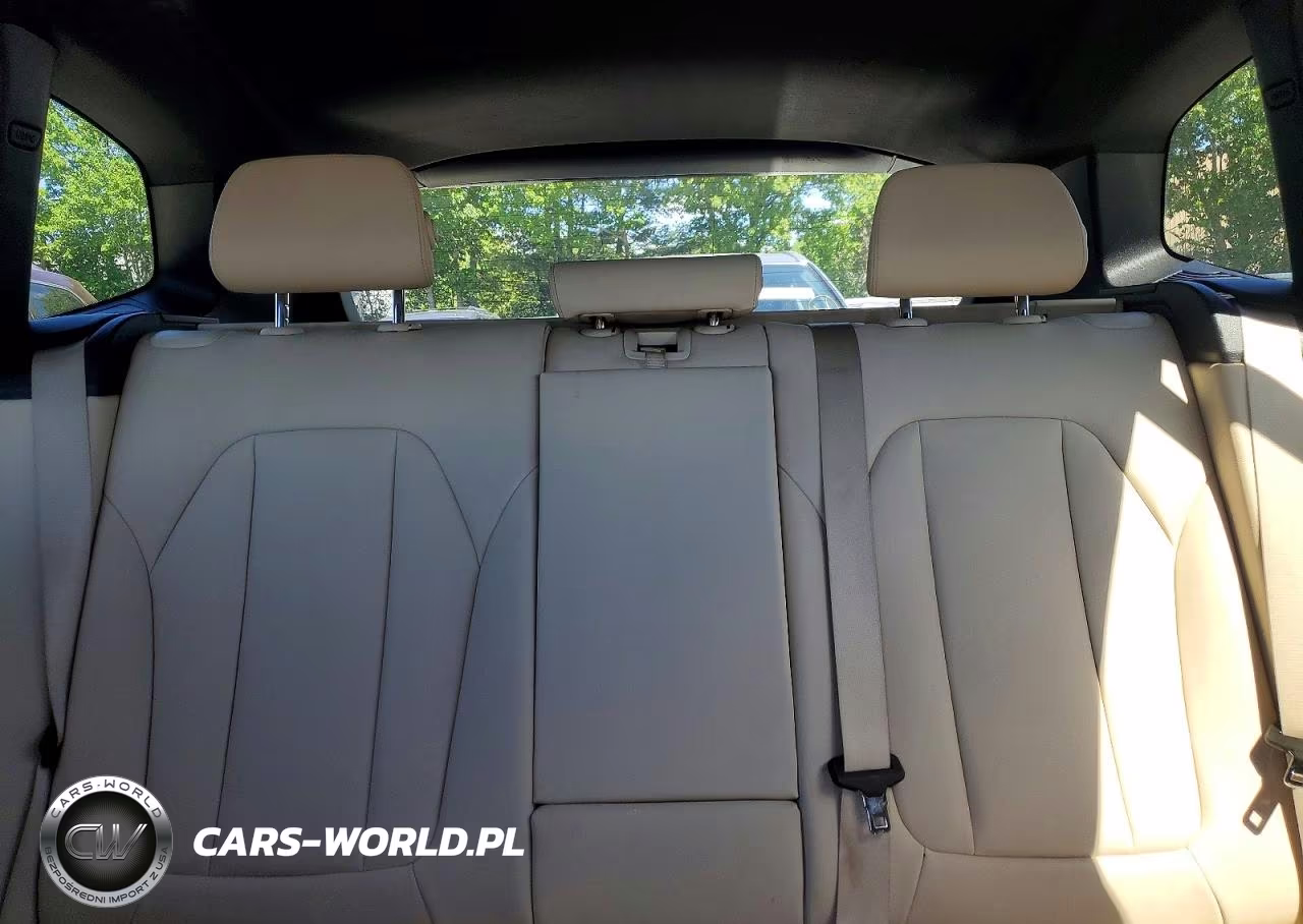 2020 BMW X3 xDrive30I VIN:5UXTY5C02L9B34704 - 10