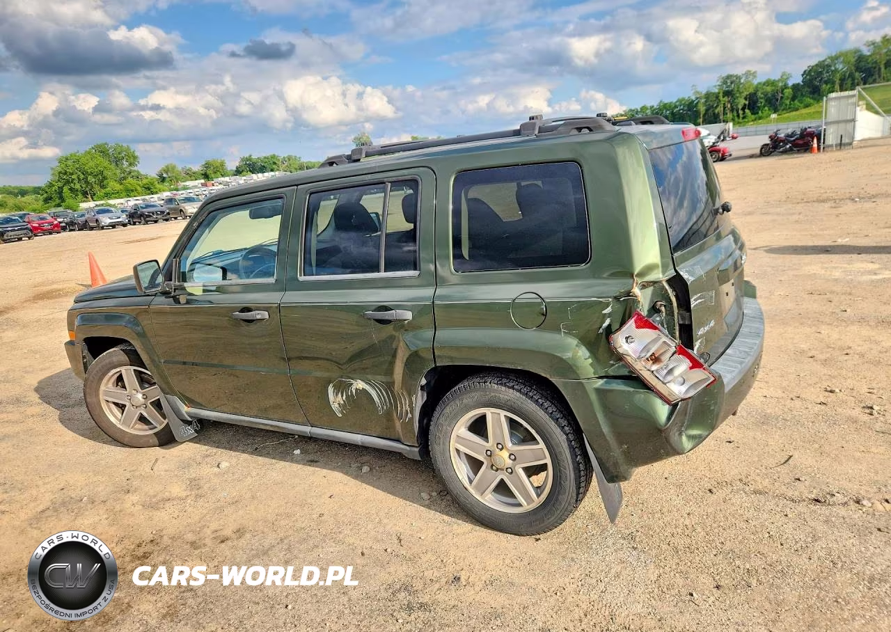 2007 Jeep Patriot Sport VIN:1J8FF28W87D418296 - 2