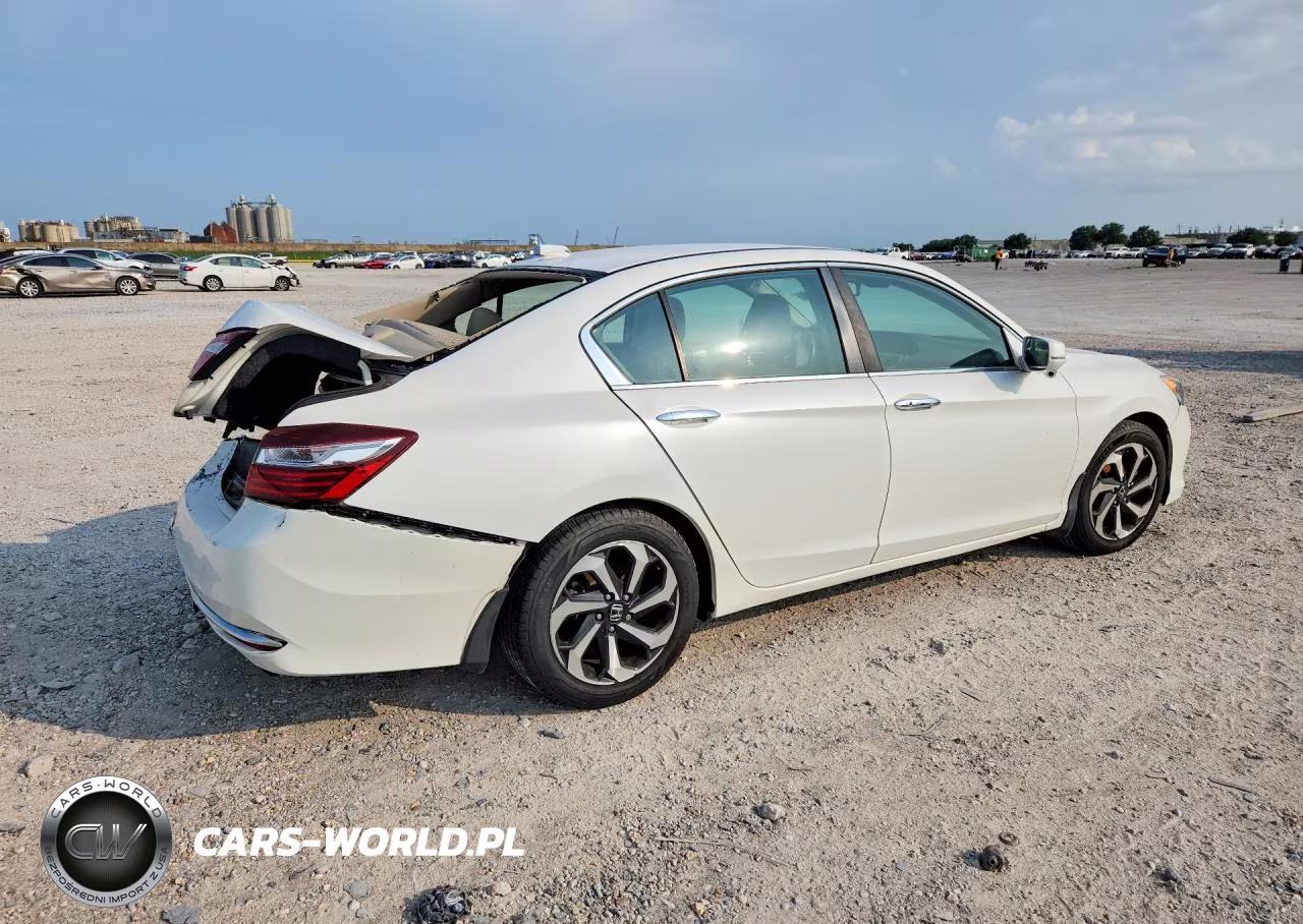 2017 Honda Accord Exl VIN:1HGCR2F91HA028529 - 3