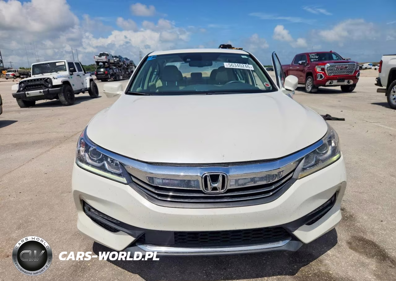 2017 Honda Accord Exl VIN:1HGCR2F91HA028529 - 5