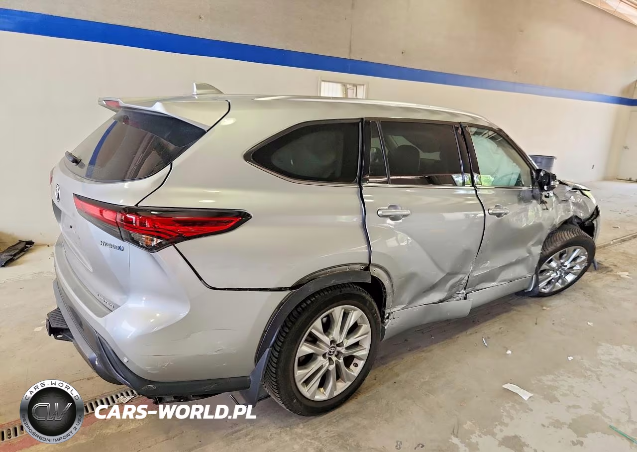 2023 Toyota Highlander Hybrid Limited VIN:5TDXBRCH2PS582270 - 3