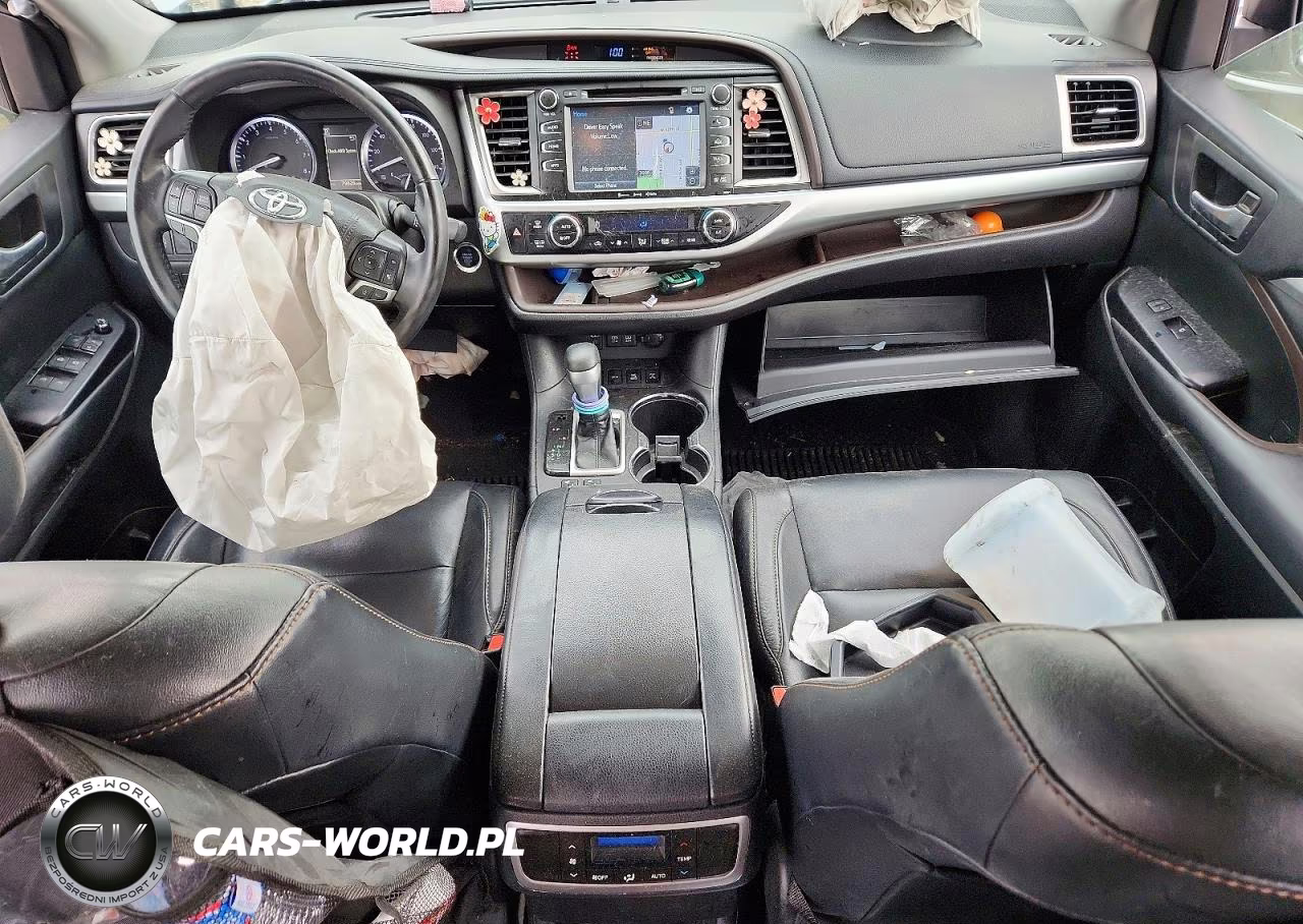 2018 Toyota Highlander VIN:5TDJZRFH5JS541300 - 8