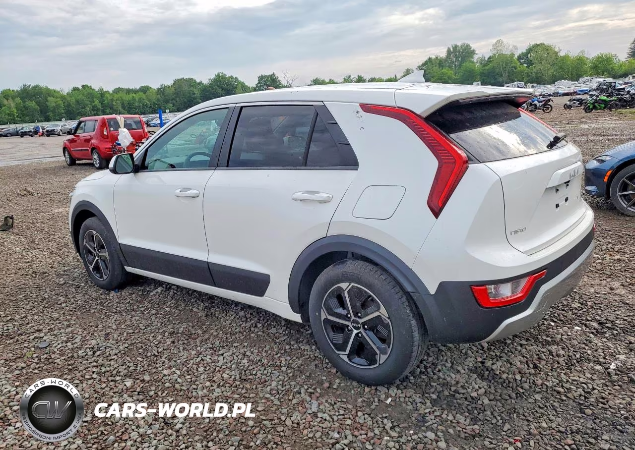 2023 Kia Niro Lx VIN:KNDCP3LE5P5061164 - 2