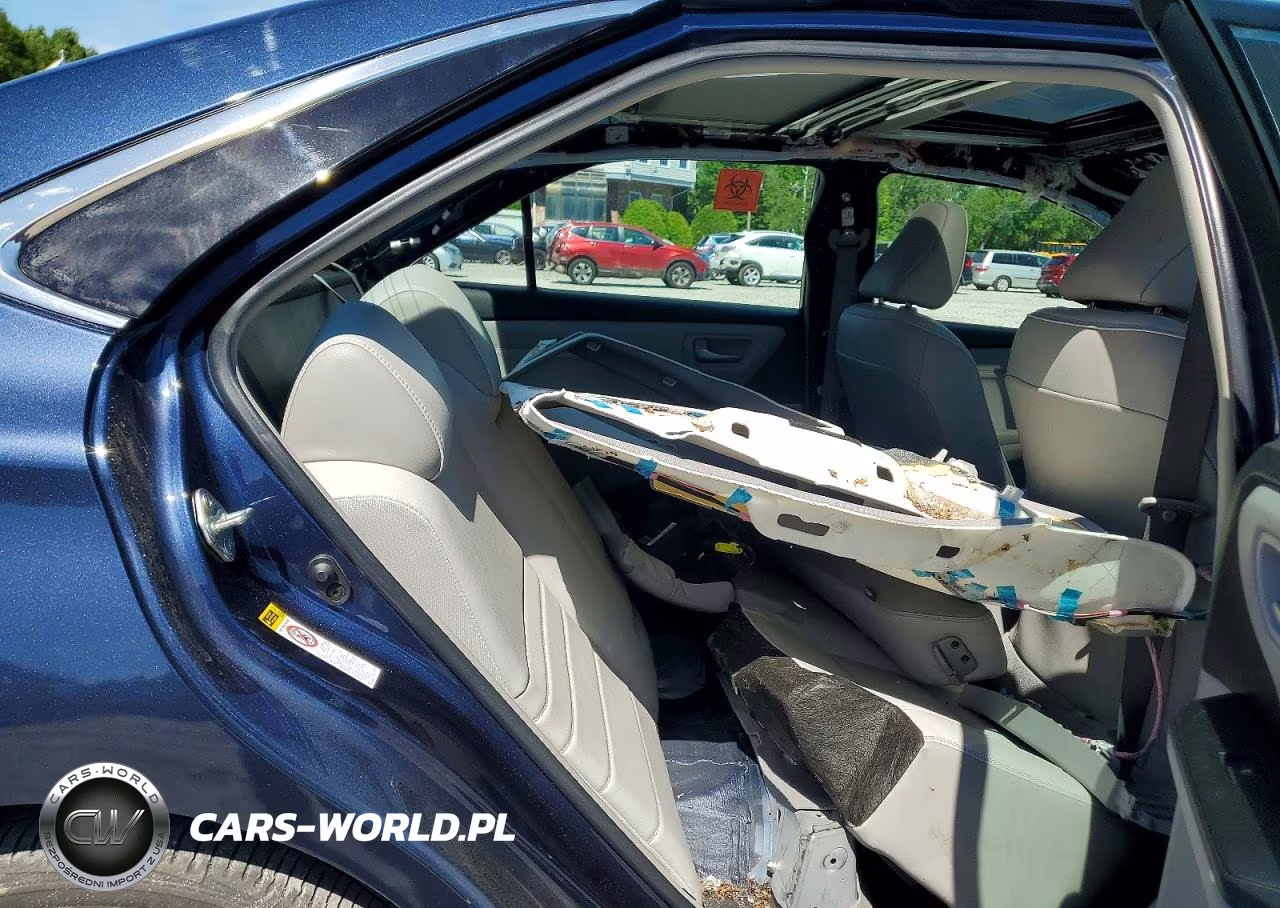 2015 Toyota Camry Xle VIN:4T1BF1FK7FU947393 - 10