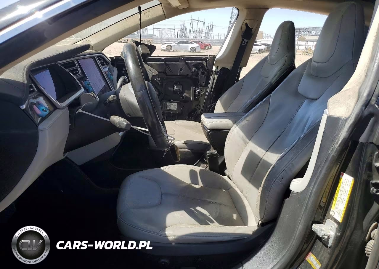 2013 Tesla Model S VIN:5YJSA1CN1DFP27397 - 7