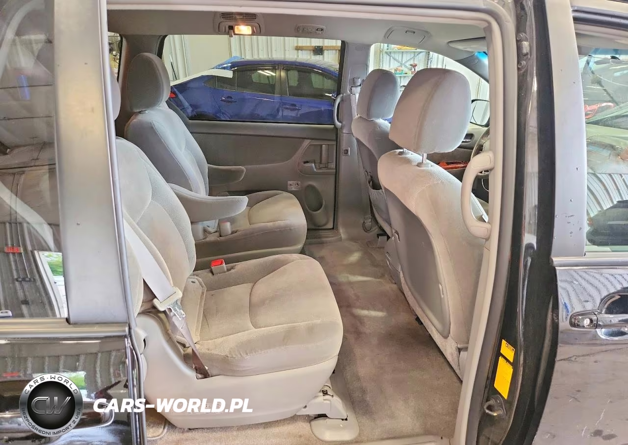 2010 Toyota Sienna Xle VIN:5TDYK4CC6AS329407 - 11