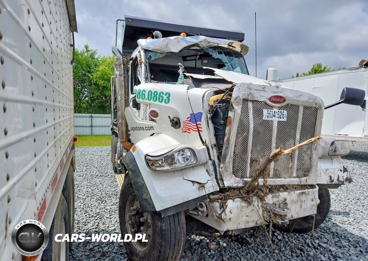 2017 Peterbilt 567 Dump Truck – zdjęcie 1 z 10