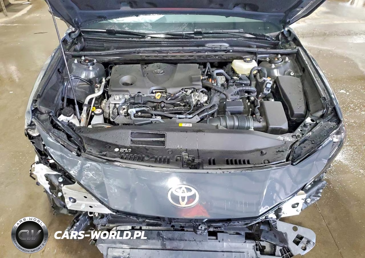 2025 Toyota Camry Le VIN:4T1DAACK2SU589223 - 10