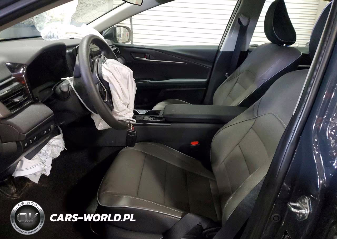 2025 Toyota Camry Le VIN:4T1DAACK2SU589223 - 6