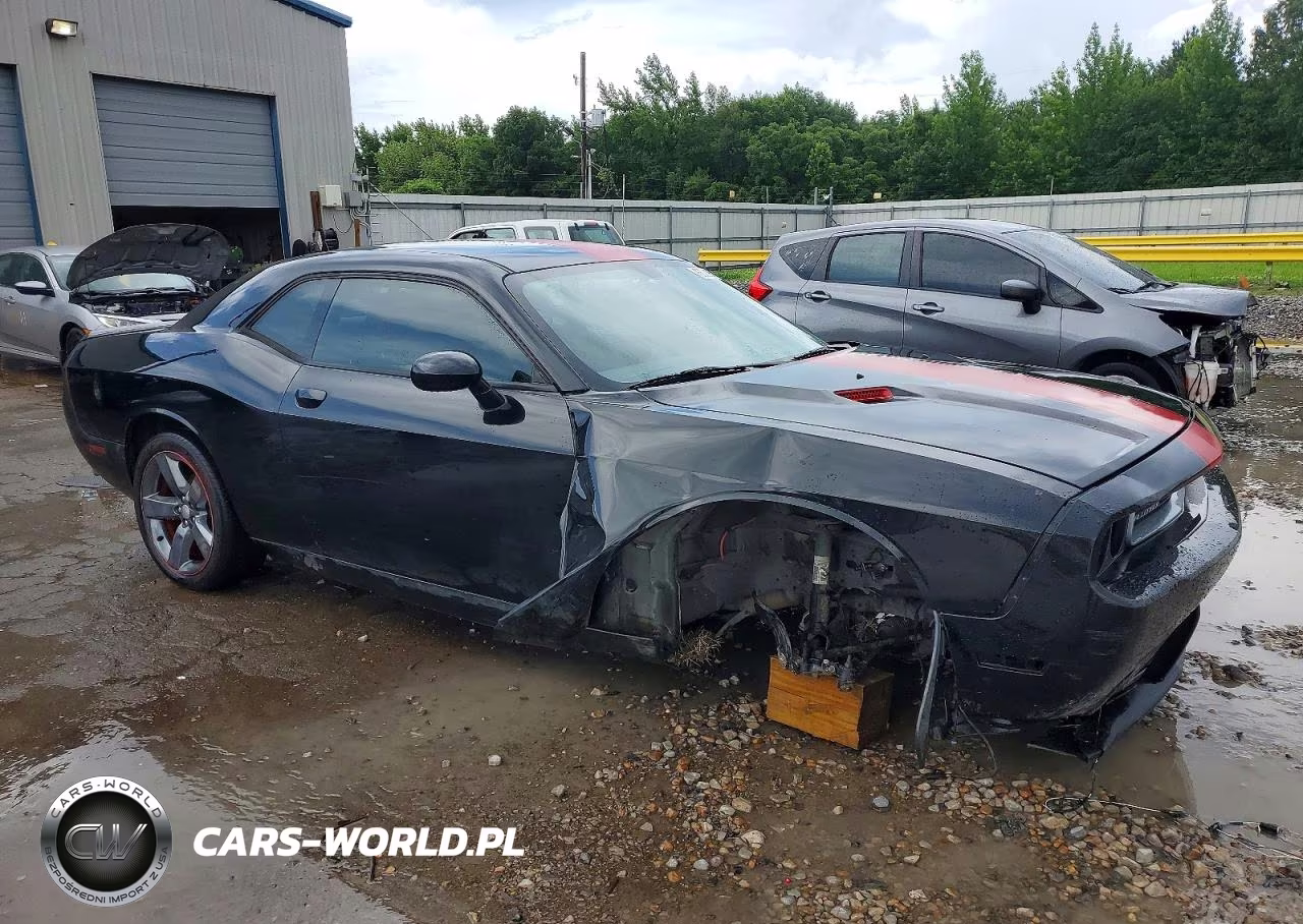 2013 Dodge Challenger Sxt