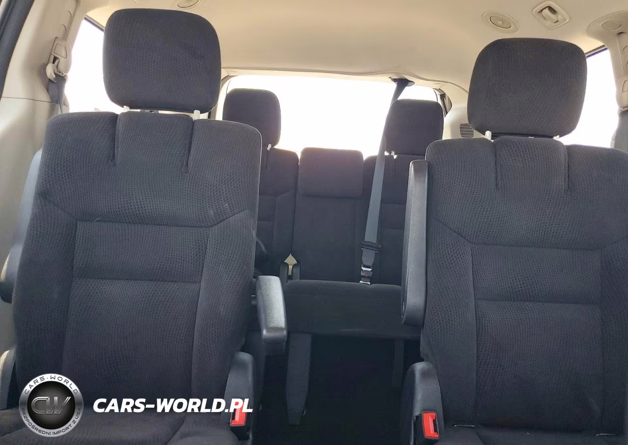 2016 Dodge Grand Caravan Sxt VIN:2C4RDGCG8GR361358 - 10