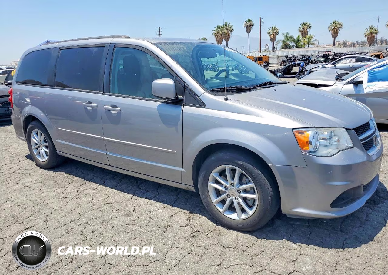 2016 Dodge Grand Caravan Sxt VIN:2C4RDGCG8GR361358 - 4