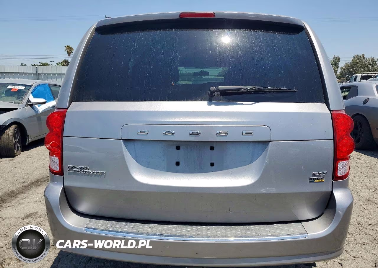 2016 Dodge Grand Caravan Sxt VIN:2C4RDGCG8GR361358 - 6