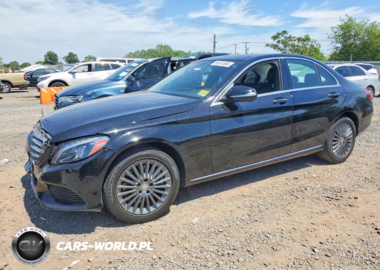 2015 Mercedes-Benz C 300 4Matic – zdjęcie 1 z 12