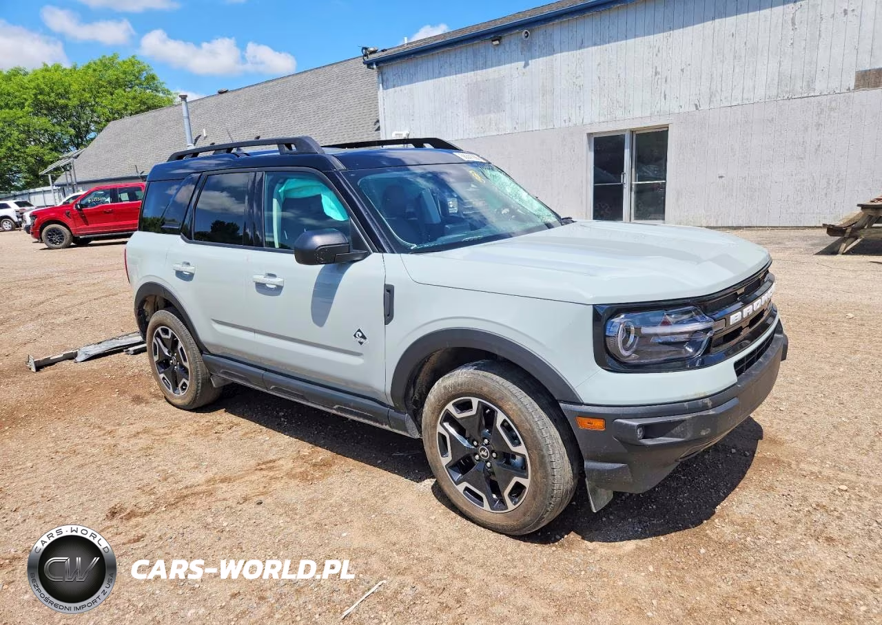 2024 Ford Bronco Sport Outer Banks VIN:3FMCR9C6XRRE03855 - 4