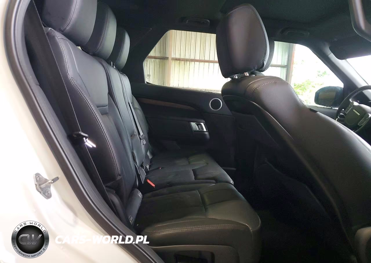 2017 Land Rover Discovery Se VIN:SALRGBBV3HA024539 - 10