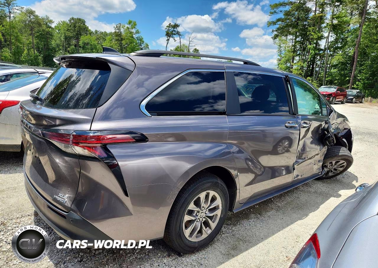 2021 Toyota Sienna Xle VIN:5TDJSKFCXMS007892 - 3