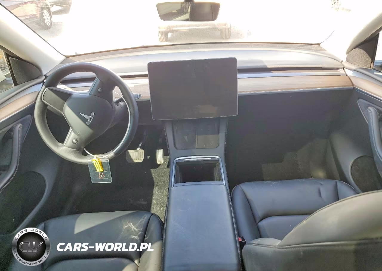 2023 Tesla Model Y VIN:7SAYGDEE4PF786989 - 8