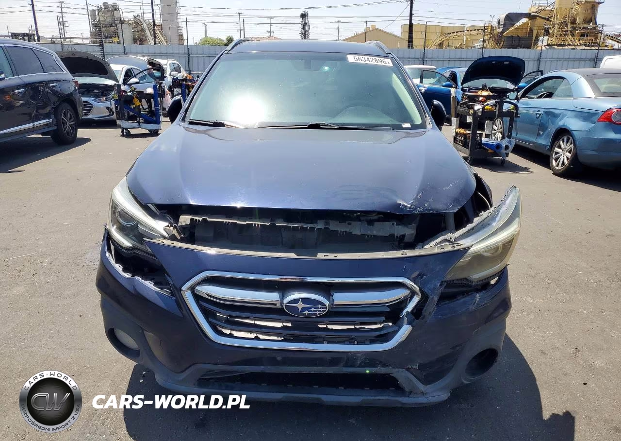 2018 Subaru Outback Touring VIN:4S4BSETC4J3373172 - 5