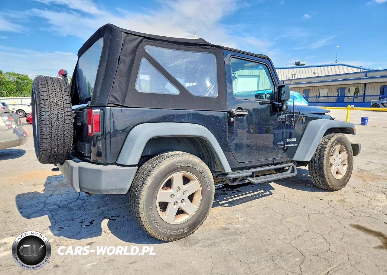 2014 Jeep Wrangler Sport VIN:1C4GJWAGXEL278162 - 3