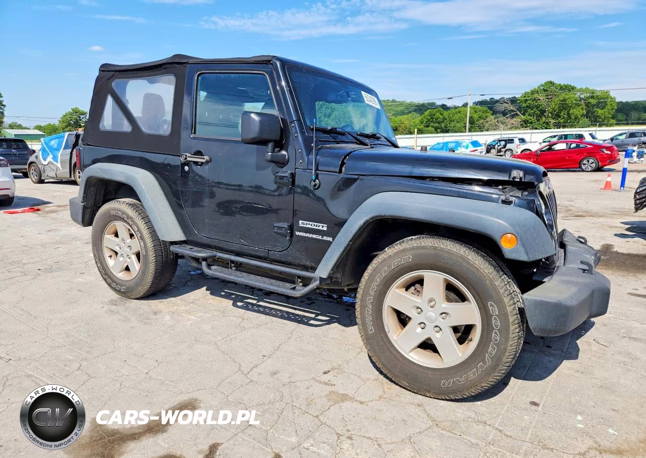 2014 Jeep Wrangler Sport VIN:1C4GJWAGXEL278162 - 4