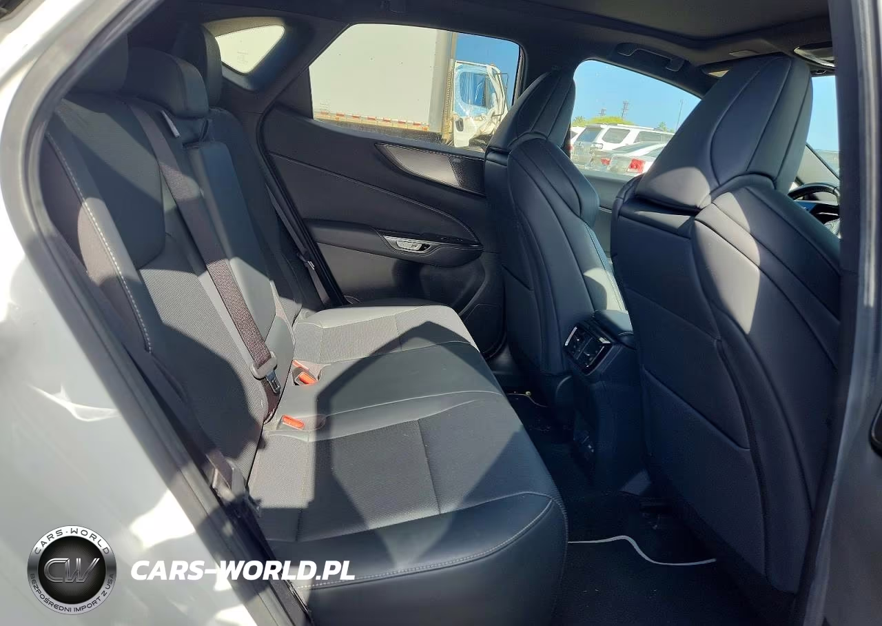 2022 Lexus Nx 350 VIN:JTJKGCEZ2N2002709 - 11