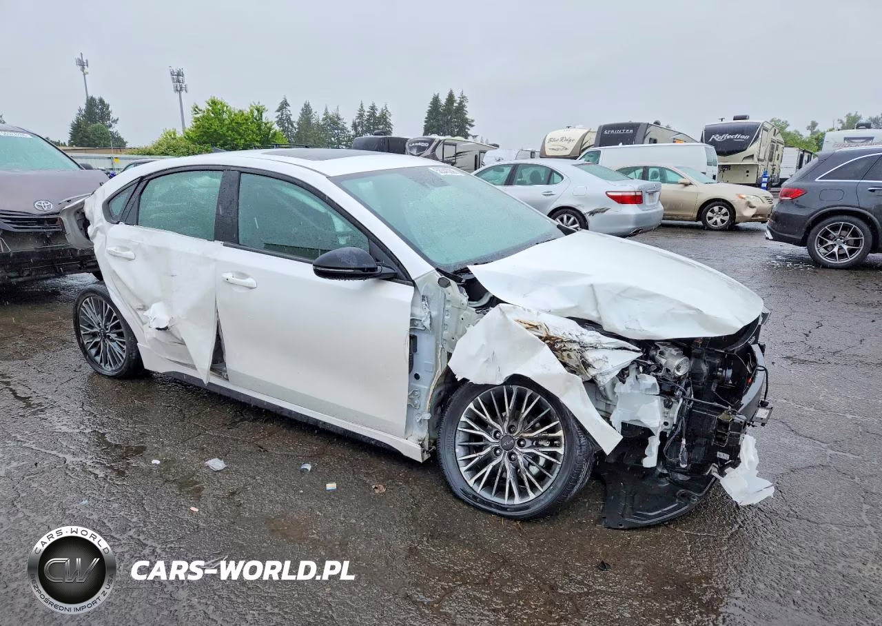 2024 Kia Forte Gt Line VIN:3KPF54AD3RE759203 - 4