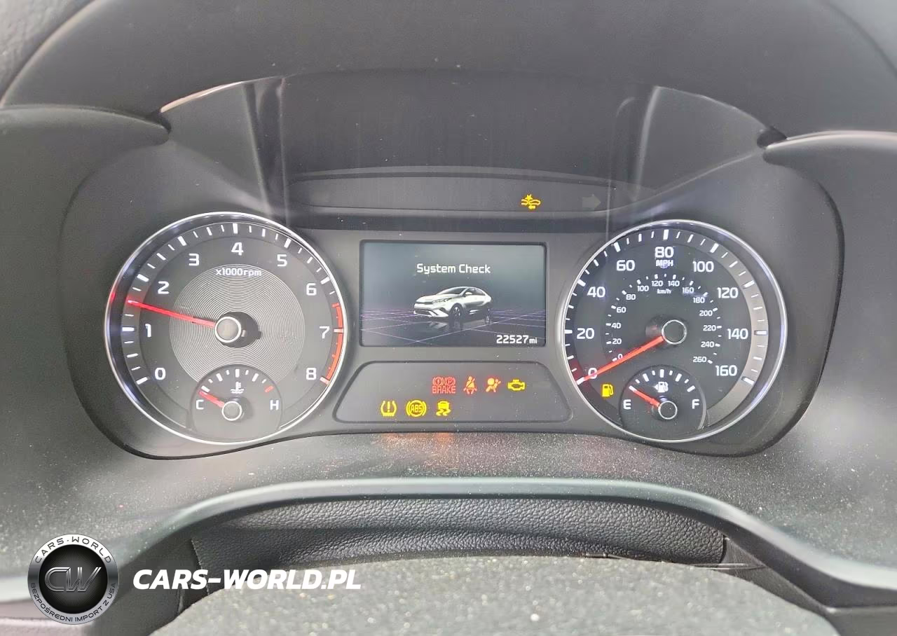 2024 Kia Forte Gt Line VIN:3KPF54AD3RE759203 - 9