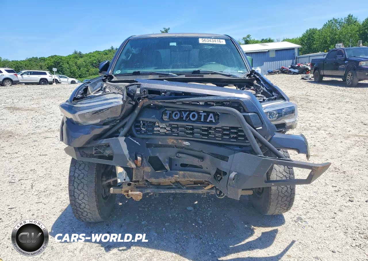 2017 Toyota Tacoma Trd Off-Road VIN:3TMCZ5ANXHM054960 - 5
