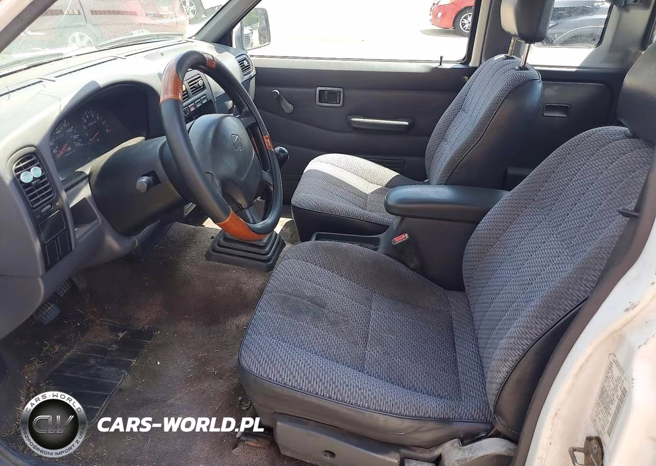 1996 Nissan Truck VIN:1N6SD16S9TC375171 - 7