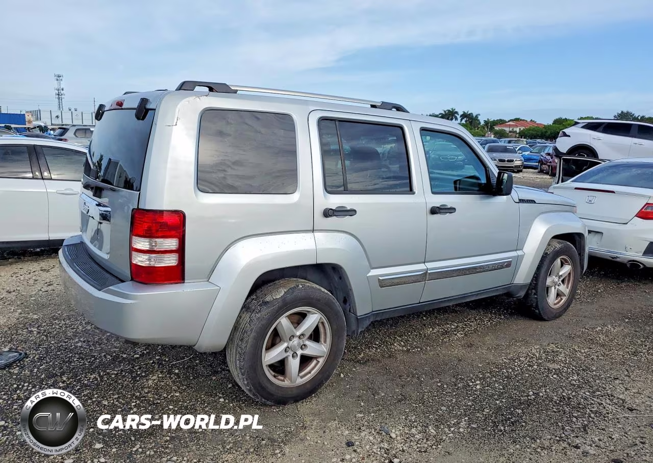 2012 Jeep Liberty Limited Edition VIN:1C4PJLCK8CW144696 - 3