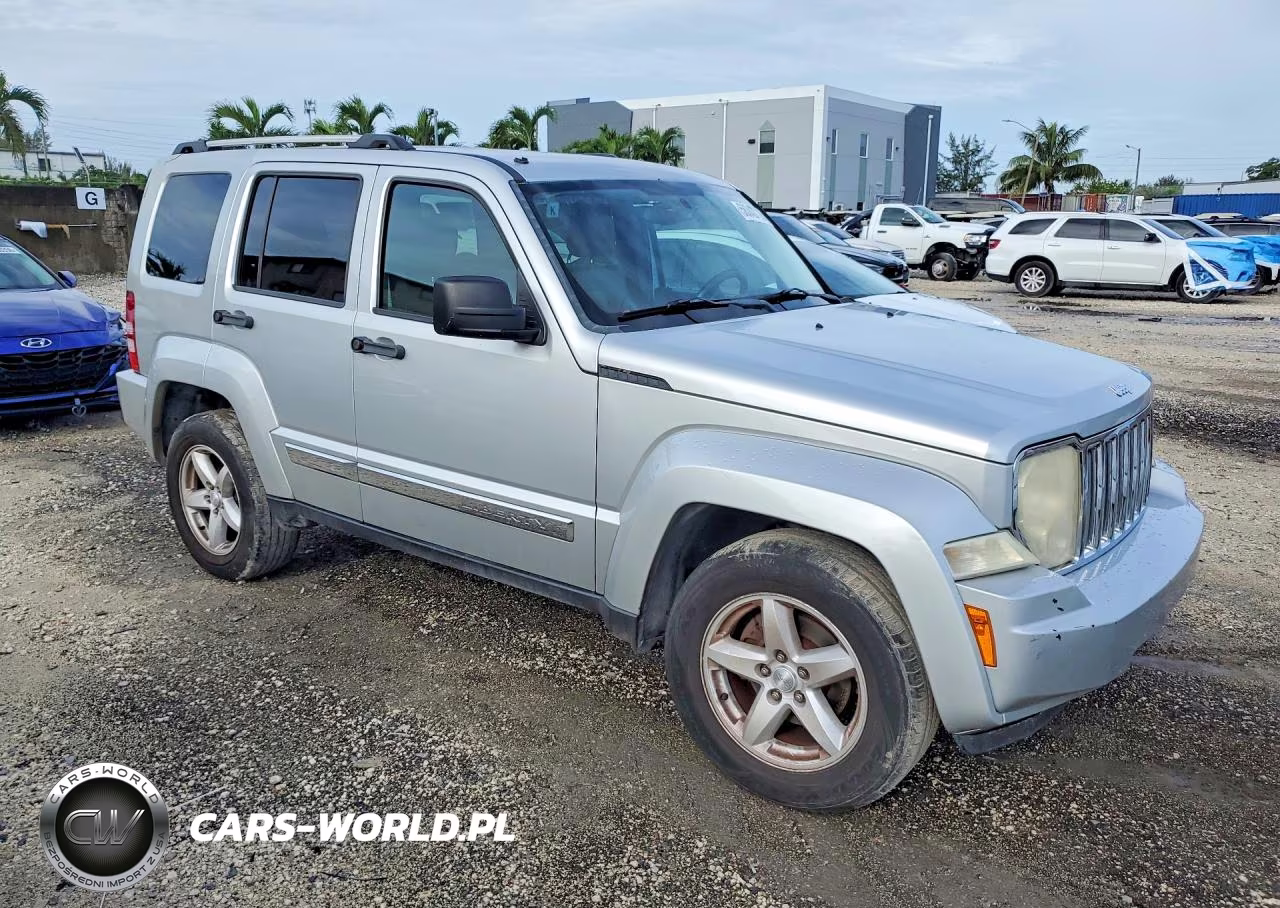 2012 Jeep Liberty Limited Edition VIN:1C4PJLCK8CW144696 - 4