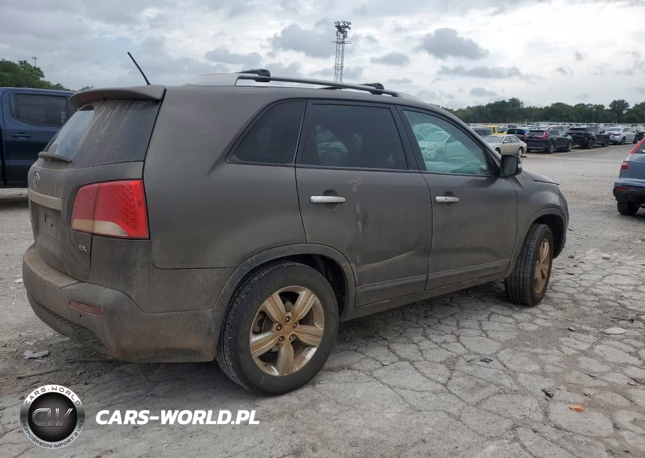 2013 Kia Sorento Ex VIN:5XYKU4A62DG336420 - 3