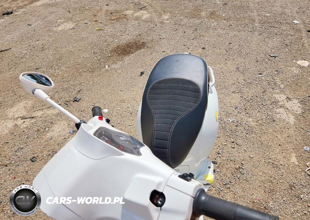 2023 Vespa Primavera-Sprint 50 VIN:ZAPCA06BXP5202813 - 5